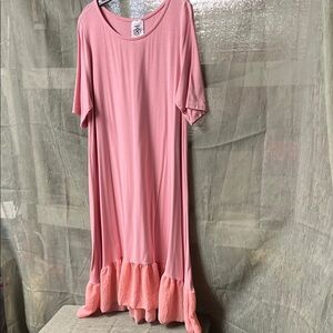 Agnes & Dora Soft Pink Scoop Neck Top